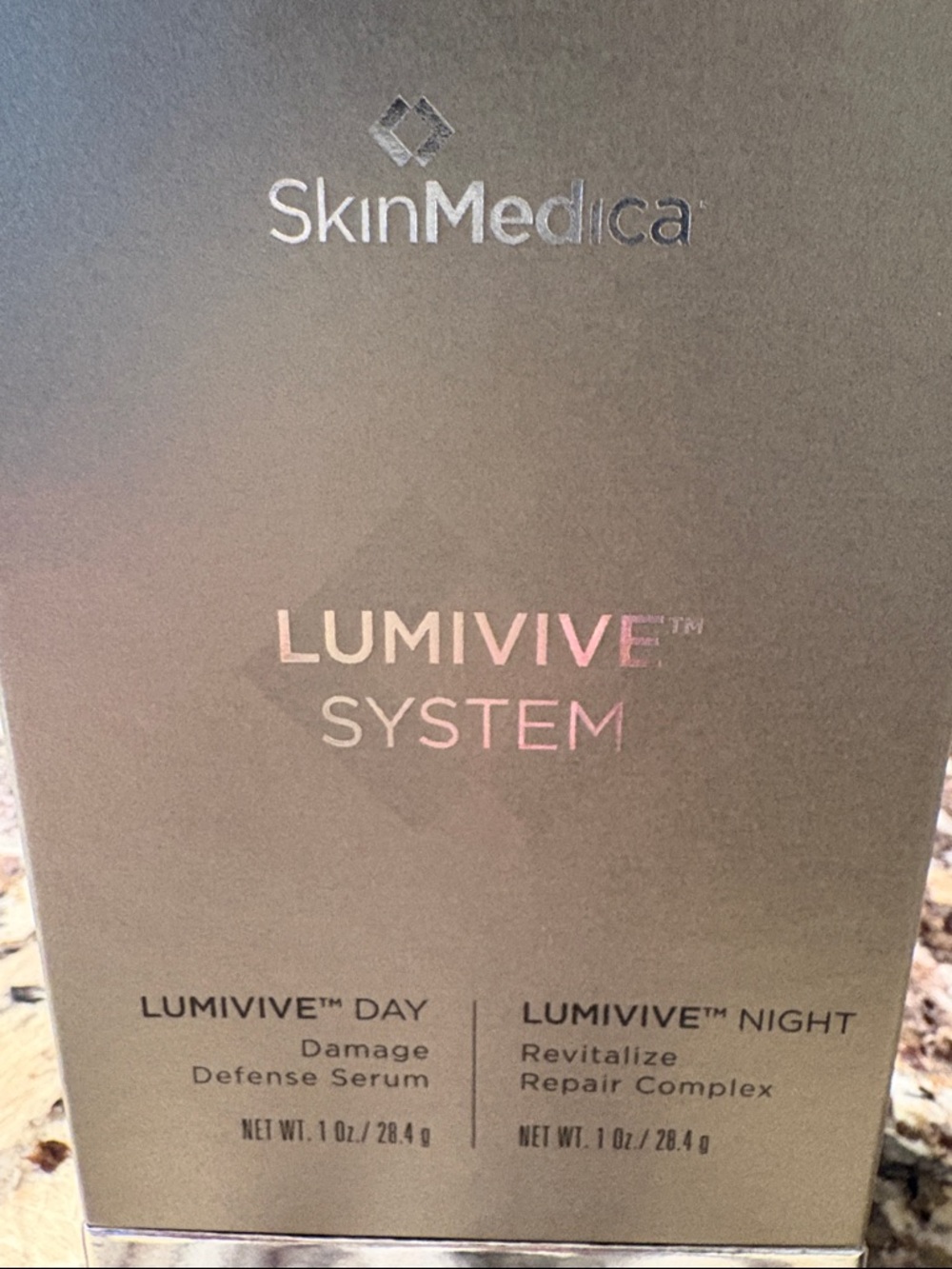 SkinMedica Lumivive System - Silver Gray Finish